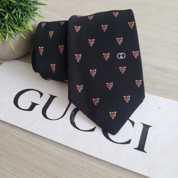 GUCCI - Tie - Picture 1 of 14